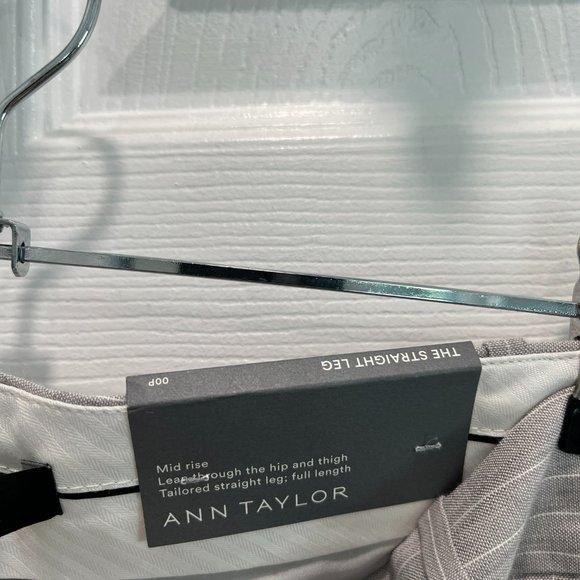 BNWT Ann Taylor Straight Leg Pant In Farrow Stripe - Picture 5 of 7